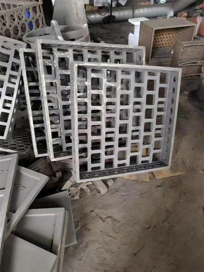 Hőálló acél ZG4Cr26Ni4Mn3NRe öntőkeret tálcatartó